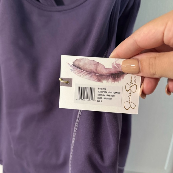 Jessica Simpson purple workout set  shorts and tank size small - Picture 2 of 3